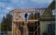 Koka mājas piebūves izbūve: piebūvju veidi, projektu veidošana, pamatu izbūve un komunikāciju elektroinstalācija